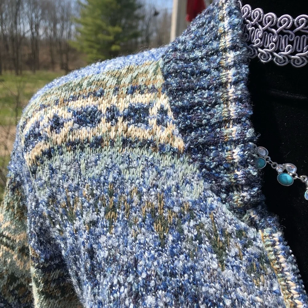 St. John’s Bay Sweater, Size Small - Picture 4 of 8